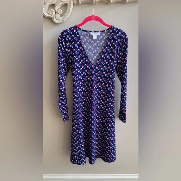 Like New Blue Printed Long Sleeve V Neck Maternity Dress from Motherhood - Picture 1 of 5